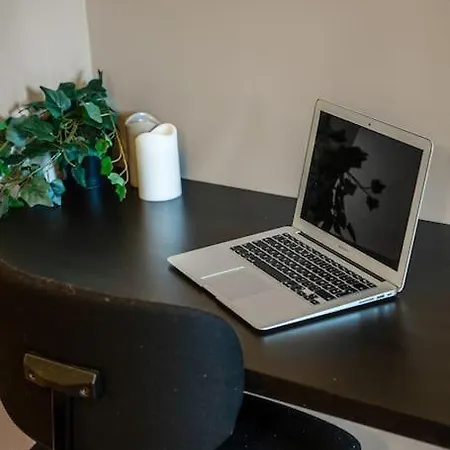 In Centre * 特隆赫姆